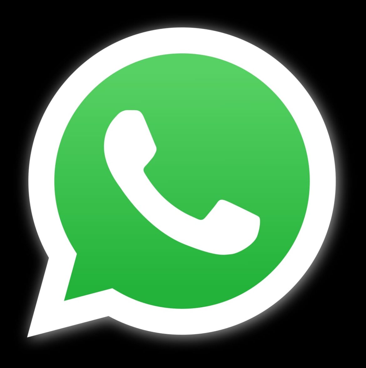 WhatsApp Beta Version Allows Testers to Try New Voice Chats and ‘Send for Admin Review’ Feature