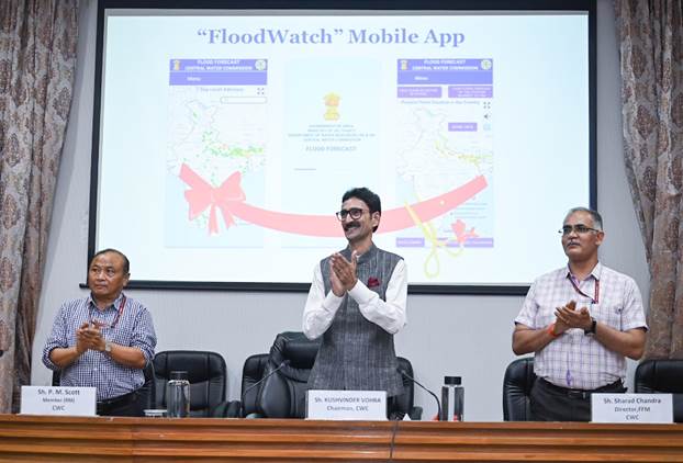 ಕೇಂದ್ರ ಜಲ ಆಯೋಗದ ಅಧ್ಯಕ್ಷರು “Floodwatch’ ಮೊಬೈಲ್ ಅಪ್ಲಿಕೇಶನ್ ಅನ್ನು ಅನಾವರಣಗೊಳಿಸಿದ್ದಾರೆ: ಇಂಟರಾಕ್ಟಿವ್ ನಕ್ಷೆಗಳ ಮೂಲಕ ನೈಜ-ಸಮಯದ ಪ್ರವಾಹ ಮುನ್ಸೂಚನೆಗಳು